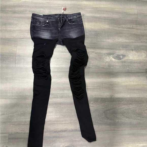 Stylish Black Women's Jeans